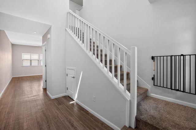 751 Phillipi Way, Sacramento, CA 95838