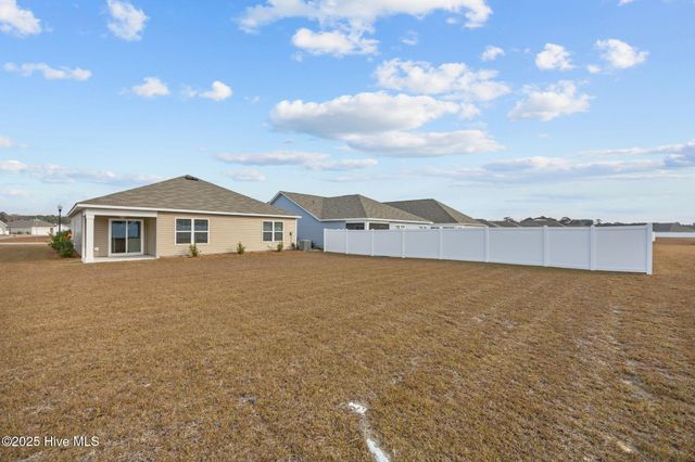 762 New Haven Lane SW, Supply, NC 28462