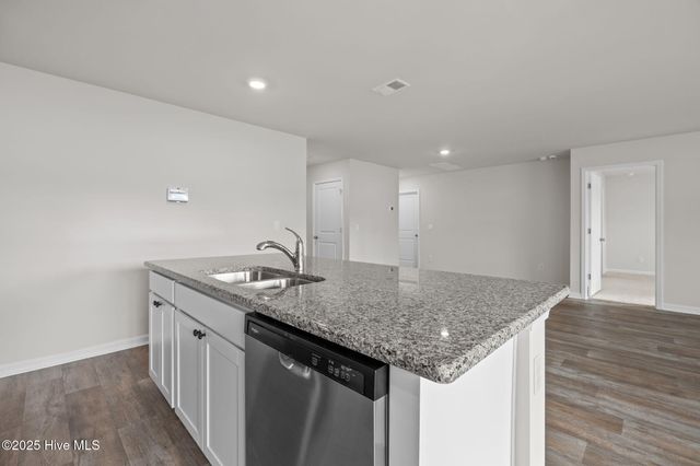 762 New Haven Lane SW, Supply, NC 28462