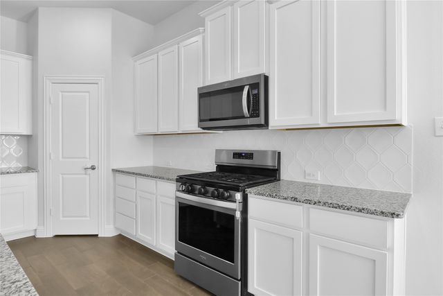 11305 Cobalt Drive, Aubrey, TX 76227