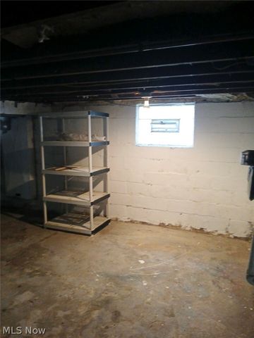 2175 W 106th Street, Cleveland, OH 44102