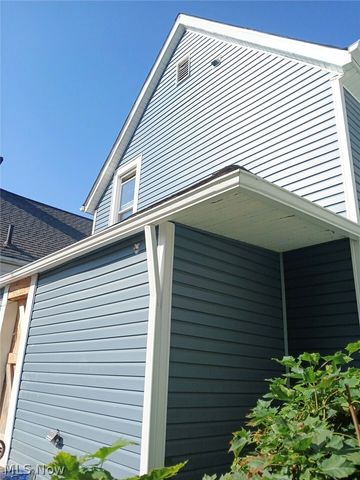2175 W 106th Street, Cleveland, OH 44102