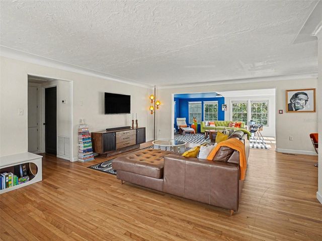 1630 CRESTVIEW DRIVE, Mount Dora, FL 32757