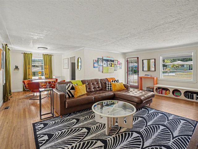 1630 CRESTVIEW DRIVE, Mount Dora, FL 32757