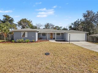 1630 CRESTVIEW DRIVE, Mount Dora, FL 32757