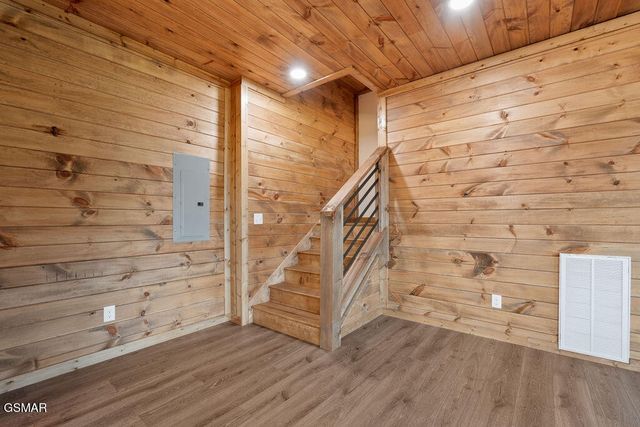 3225 Emerald Springs Loop, Sevierville, TN 37862