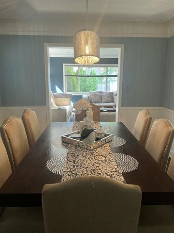 456 Manor Street, Grosse Pointe Farms, MI 48236
