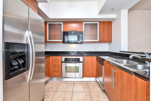 888 S Douglas Rd 1606, Coral Gables, FL 33134