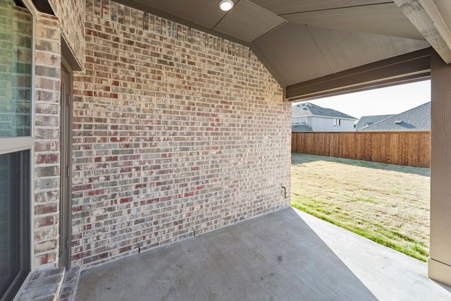 1442 Pecos Street, Van Alstyne, TX 75495