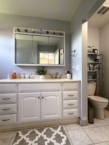 4239 Breckenridge Drive 63, West Bloomfield, MI 48322