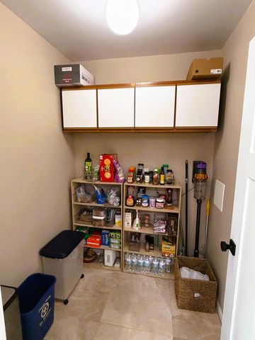 4239 Breckenridge Drive 63, West Bloomfield, MI 48322