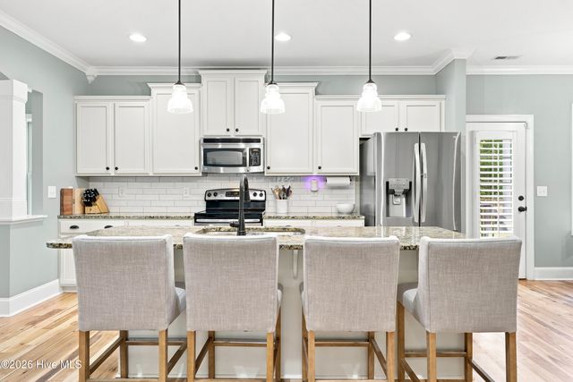 165 Glenmoor Drive, Southern Pines, NC 28387