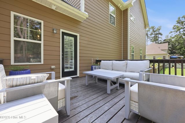 165 Glenmoor Drive, Southern Pines, NC 28387