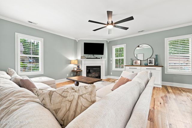 165 Glenmoor Drive, Southern Pines, NC 28387