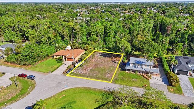 8325 Cypress DR S, Fort Myers, FL 33967
