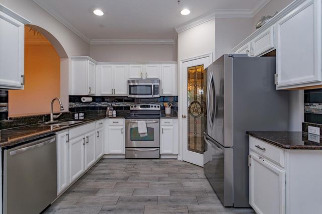 833 BENDING OAK TRAIL, Winter Garden, FL 34787