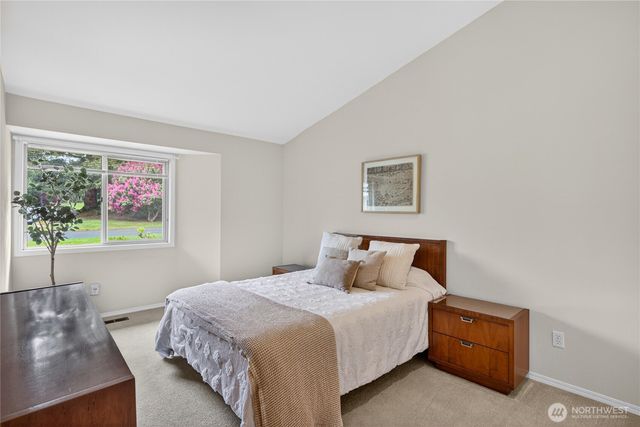 2010 Creekside Lane, Anacortes, WA 98221