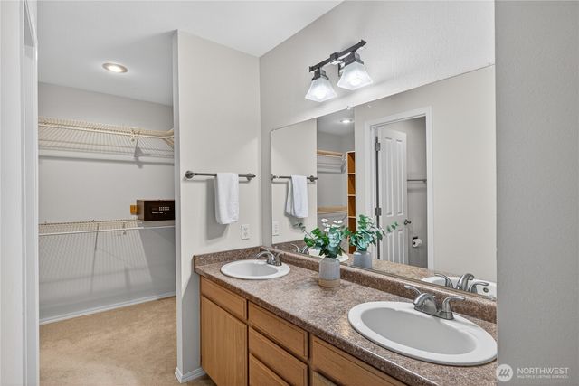 2010 Creekside Lane, Anacortes, WA 98221