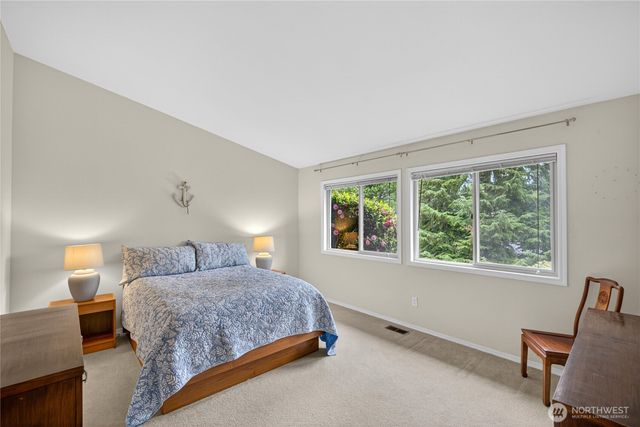 2010 Creekside Lane, Anacortes, WA 98221