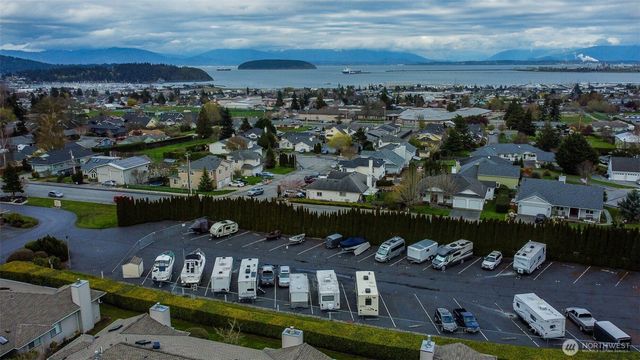 2010 Creekside Lane, Anacortes, WA 98221