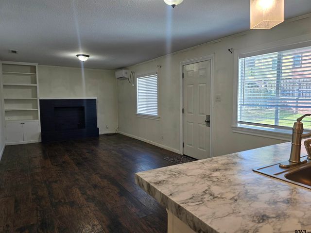 3623 New Copeland Rd, Tyler, TX 75701