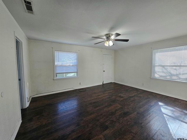 3623 New Copeland Rd, Tyler, TX 75701