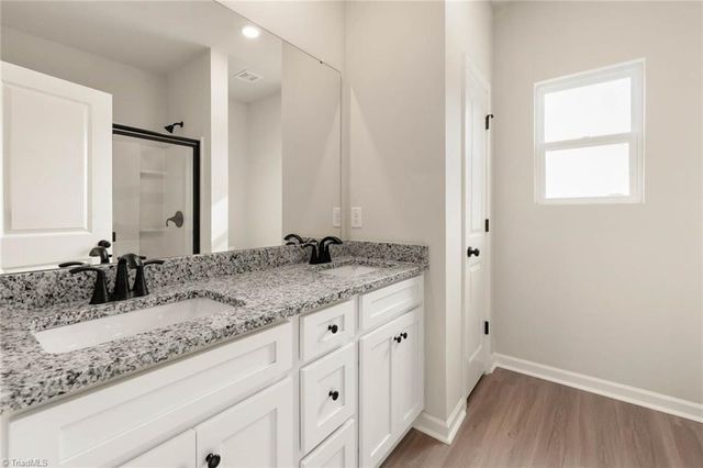 231 Macintosh Drive, King, NC 27021