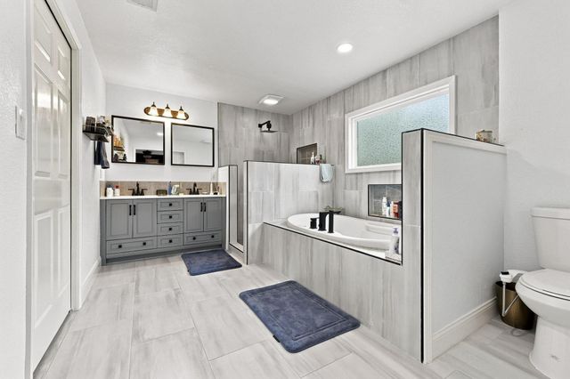 407 E Bois D Arc Street, Leonard, TX 75452