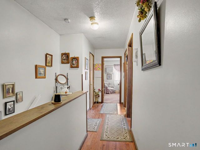160 Granfield Avenue, Bridgeport, CT 06610