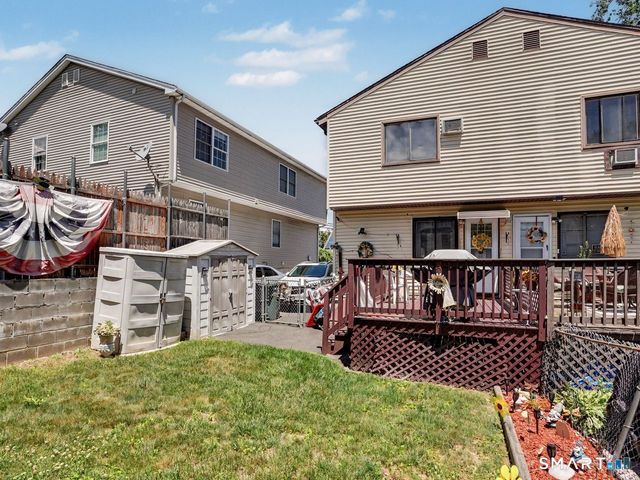 160 Granfield Avenue, Bridgeport, CT 06610