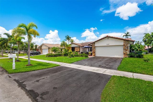 7609 Sunflower Drive, Margate, FL 33063