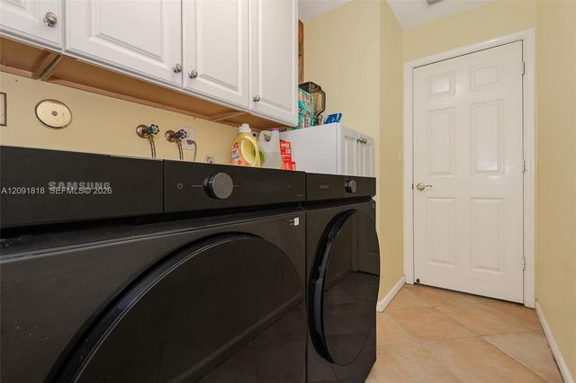 7609 Sunflower Drive, Margate, FL 33063