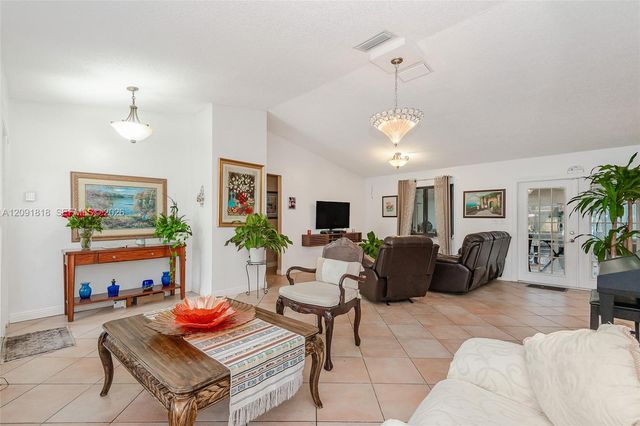 7609 Sunflower Drive, Margate, FL 33063
