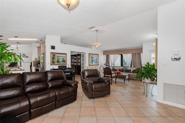 7609 Sunflower Drive, Margate, FL 33063