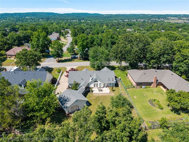 905 Fir Drive, Van Buren, AR 72956