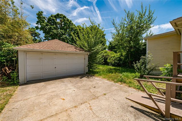 129 Bay Avenue, Patchogue, NY 11772