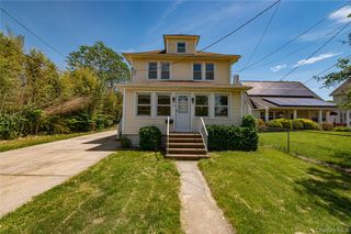 129 Bay Avenue, Patchogue, NY 11772