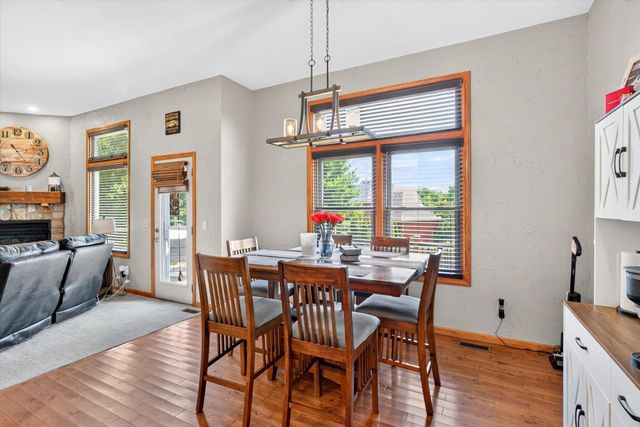 527 Snowbird Terrace, Rogersville, MO 65742