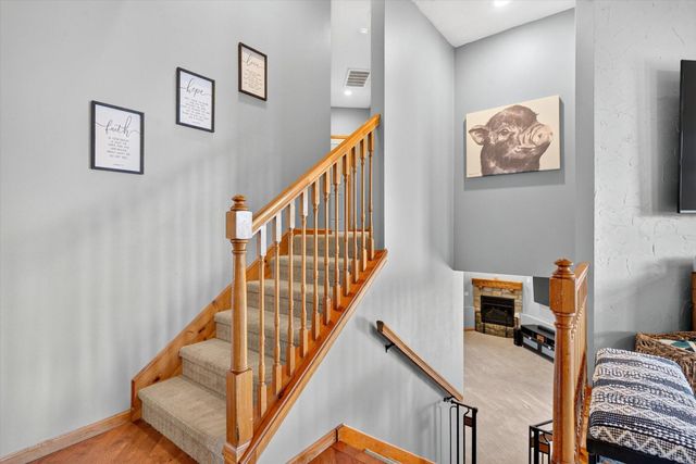 527 Snowbird Terrace, Rogersville, MO 65742
