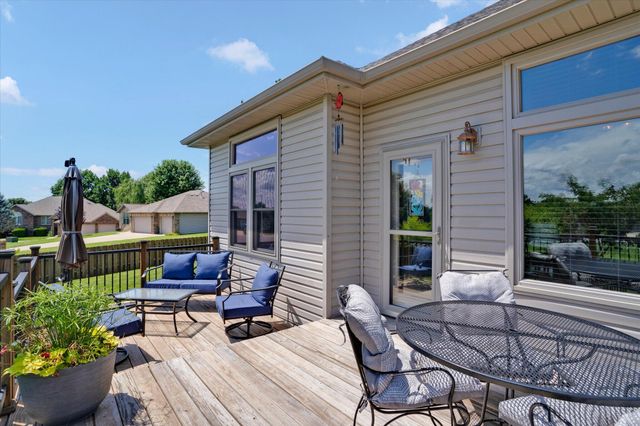 527 Snowbird Terrace, Rogersville, MO 65742