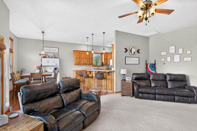 527 Snowbird Terrace, Rogersville, MO 65742