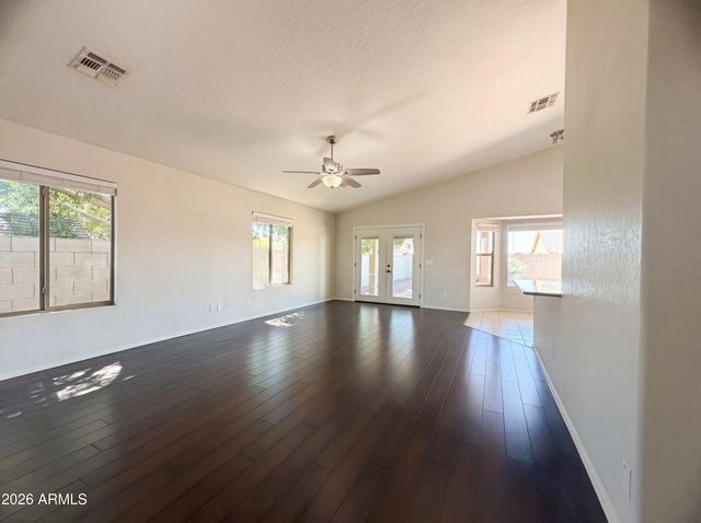 556 N OVERLAND --, Mesa, AZ 85207