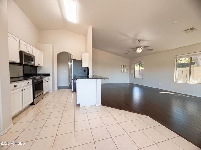 556 N OVERLAND --, Mesa, AZ 85207