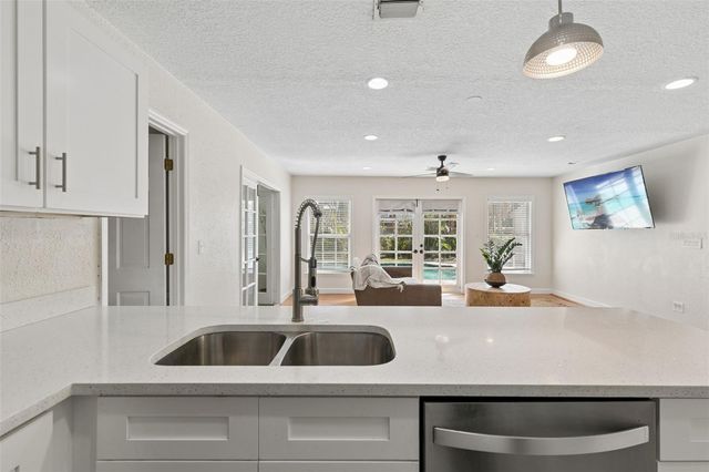 773 COACH LIGHT DRIVE, Fern Park, FL 32730