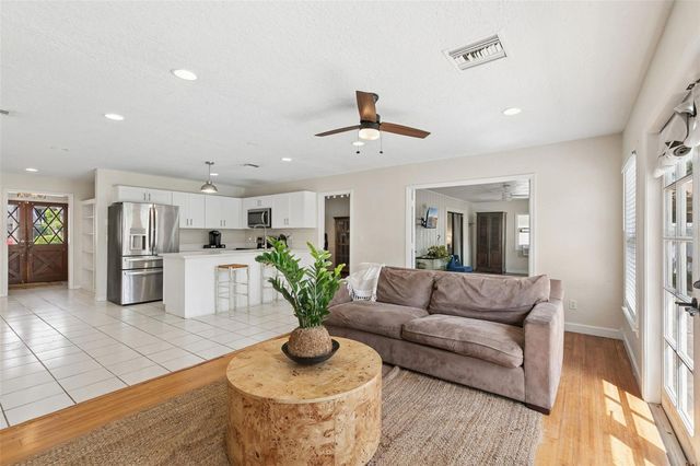 773 COACH LIGHT DRIVE, Fern Park, FL 32730