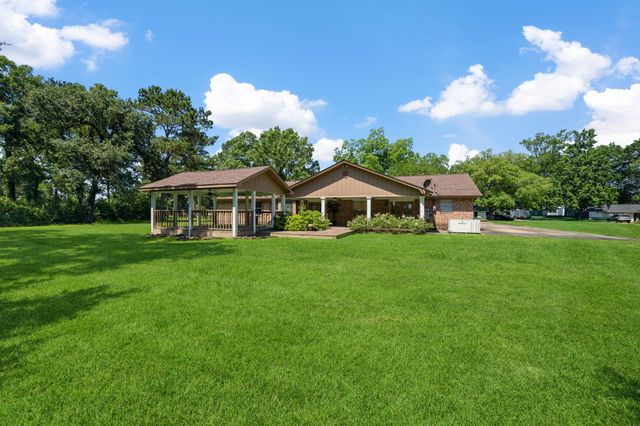 104 Shady Lane, Liberty, TX 77535