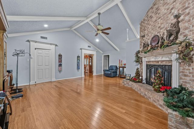 104 Shady Lane, Liberty, TX 77535