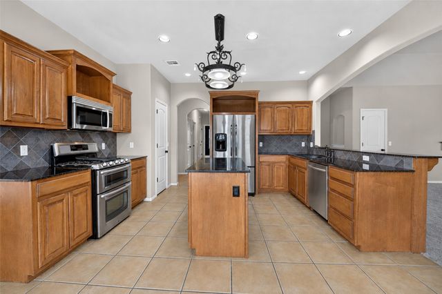4604 N Narcissus Avenue, Broken Arrow, OK 74012