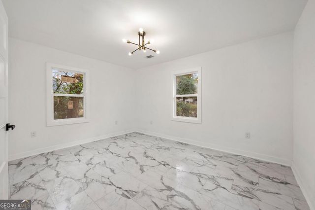 641 Hamilton E Holmes Drive NW, Atlanta, GA 30318