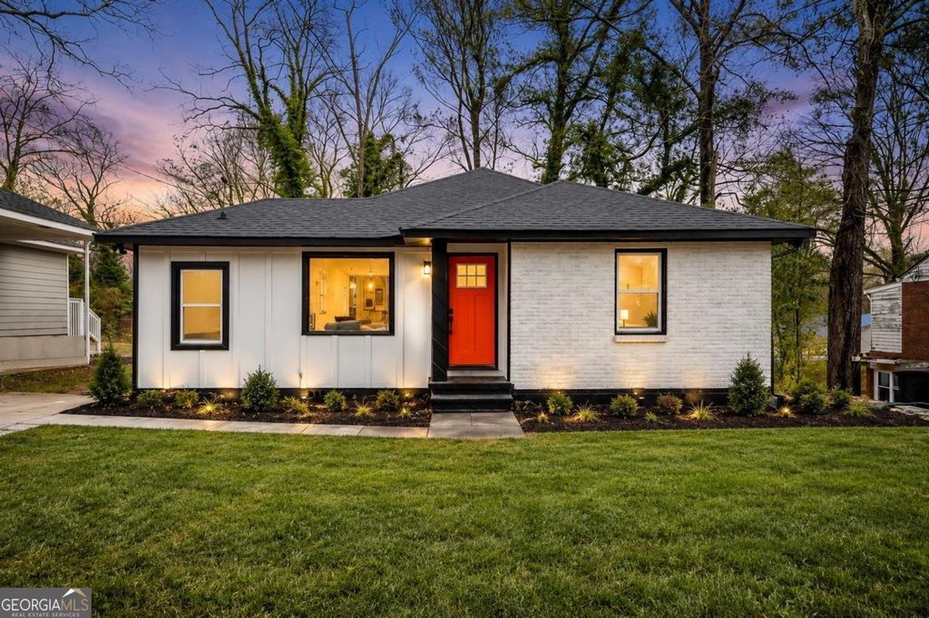 641 Hamilton E Holmes Drive NW, Atlanta, GA 30318